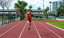 Karşıyaka’nın genç atleti İrem Yolaçan Türkiye şampiyonu oldu