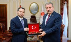 Mustafa Destici, Akın Gürlek'i ziyaret etti