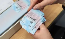 Ehliyet alacaklara müjde: SRC sınavı değişti, uygulama kaldırıldı, geçme notu düşürüldü