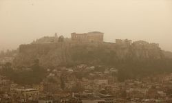 Atina'da kızıl ufuklar: Afrika tozu komşuyu vurdu!