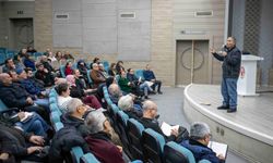 Bornova’da arıcılığa destek sürüyor: 10. Arıcılık Kursu 100 kursiyerle başladı