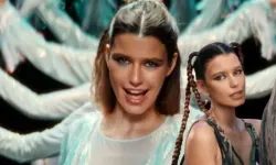 Beren Saat müziğe iddialı giriş yaptı: “CapitaliZoo” ilk 24 saatte zirveye yerleşti