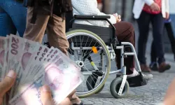 Bayram ikramiyesi hesapları netleşiyor: Dul, yetim ve emekliler ne kadar alacak?