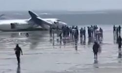 Uçak düştü! İlk görüntüler geldi