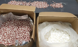 İzmir'de 104 bin adet uyuşturucu hap ele geçirildi