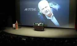 Usta oyuncu Ali Tutal için Atlas Sineması'nda tören düzenlendi