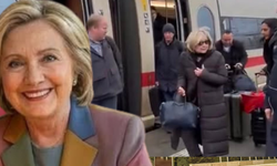 Hillary Clinton toplu taşımayı tercih etti