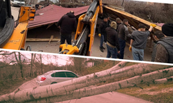 Çatılar uçtu, ağaçlar devrildi