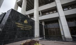 Merkez Bankası yıl sonu enflasyon tahminini yukarı çekti