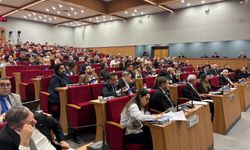 Meclis’te 6 Şubat tartışması: CHP eleştirdi, AK Parti ‘asrın felaketi’ dedi