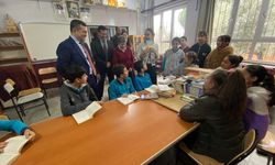 Ülkem Okuyor Derneği’nden, öğrenciye kitap desteği