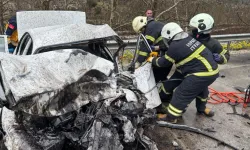 Feci kaza: Araçtan sağ çıkamadılar