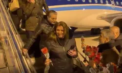 Bakü-Nahçıvan uçağı Iğdır’a indi