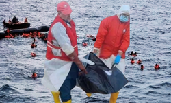 Yunanistan açıklarında 6 gün denizde kalan 22 göçmen hayatını kaybetti