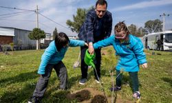 Bornova’da "Sevgi Koruluğu" yeşeriyor