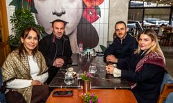 Bayram çayını Alsancak’ta içtiler