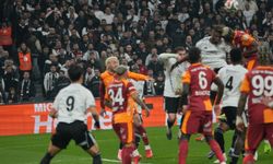 Derbide ilk yarıyı GS önde kapattı