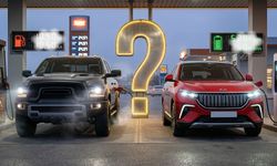 Akaryakıt Uçtu: Depoyu mu, Bataryayı mı Doldurmalı?