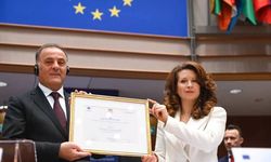 Ekrem İmamoğlu’na Avrupa’dan demokrasi ödülü