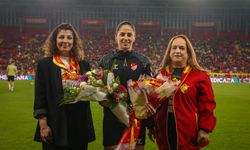 Süper Lig’de 22 yıl sonra düdük çalan ilk kadın hakem oldu