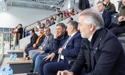 Göztepe Kadın Sutopu Takımı’ndan Avrupa’da gol yağmuru: Başkan Tugay tribünde izledi