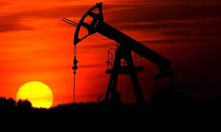 Enerji tesislerine saldırı piyasaları sarstı: Petrol fiyatlarında sert yükseliş