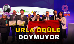 Urla ödüle doymuyor