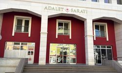 Manisa'da Atatürk'e hakaret ettiği öne sürülen öğretmen tutuklandı