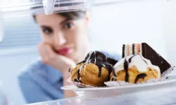 Ramazan’da tatlı krizine dikkat: Oruçluyken tatlı isteğini azaltmanın yolları