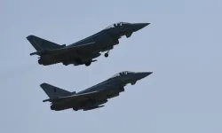 Savaş şahinleri Kıbrıs semalarında