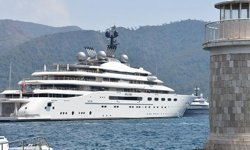 Lüks yata Aliağa'dan 25 milyon liralık yakıt ikmali