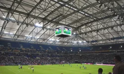 Almanya’yı sarsan olay: Schalke 04 stadyumunda cansız beden şoku