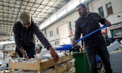 Egeli balıkçılar sezonu bereketle kapatıyor