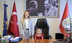 Başkan Mutlu makamını çocuklara devretti