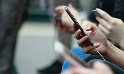 BTK azami ücretleri güncelledi: Cep telefonu tarifelerine dev zam geldi