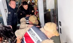 Eski vali oğlu Sonel’in sevki adliyede tansiyonu yükseltti