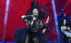 Hande Yener’den savcılıkta net savunma: 'Algı oluşturuldu, kimseyi hedef almadım'