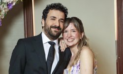 Hasan Can Kaya ile Duygu Karabaş nişanlandı!