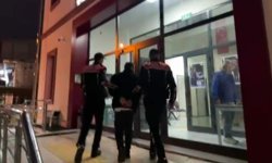 İzmir’de firari dolandırıcı GBT’ye takıldı