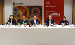 İzmir sanatla buluştu: Lucien Arkas Sanat Merkezi kapılarını açtı