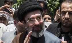 Hamaney’den ABD’ye sert mesaj: Hürmüz Boğazı için “yeni dönem” vurgusu