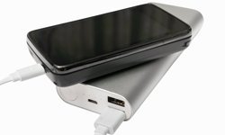 Uçaklarda powerbank şarj edilmesi yasaklandı