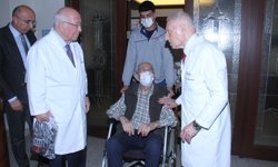 Emin Çölaşan taburcu edildi