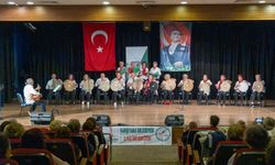 Karşıyaka 3. Yaş Üniversitesi’nde yıl sonu coşkusu