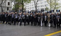 Türkiye Barolar Birliği, Meclis'e yürüdü