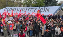 TKP, 1 Mayıs'ı mitinglerle kutladı