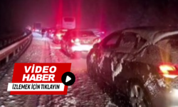 Afyonkarahisar-İzmir karayolu yağış nedeniyle 1 saat ulaşıma kapandı
