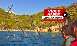 Denizde panik; Tur teknesi battı