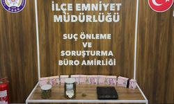 İzmir’de uyuşturucu operasyonu: Araçta başlayan takip Seferihisar’a uzandı
