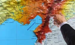 O bölgeyi işaret ederek uyardı; 7 şiddetinde deprem olabilir